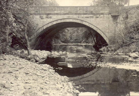 /shed/ShedImages/Photos/152_2_Bridge at Marple Bridge.jpg